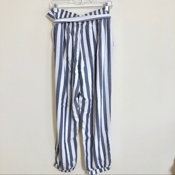 American Eagle Belted Soft Stripe Jogger Pants - Picture 6 of 8